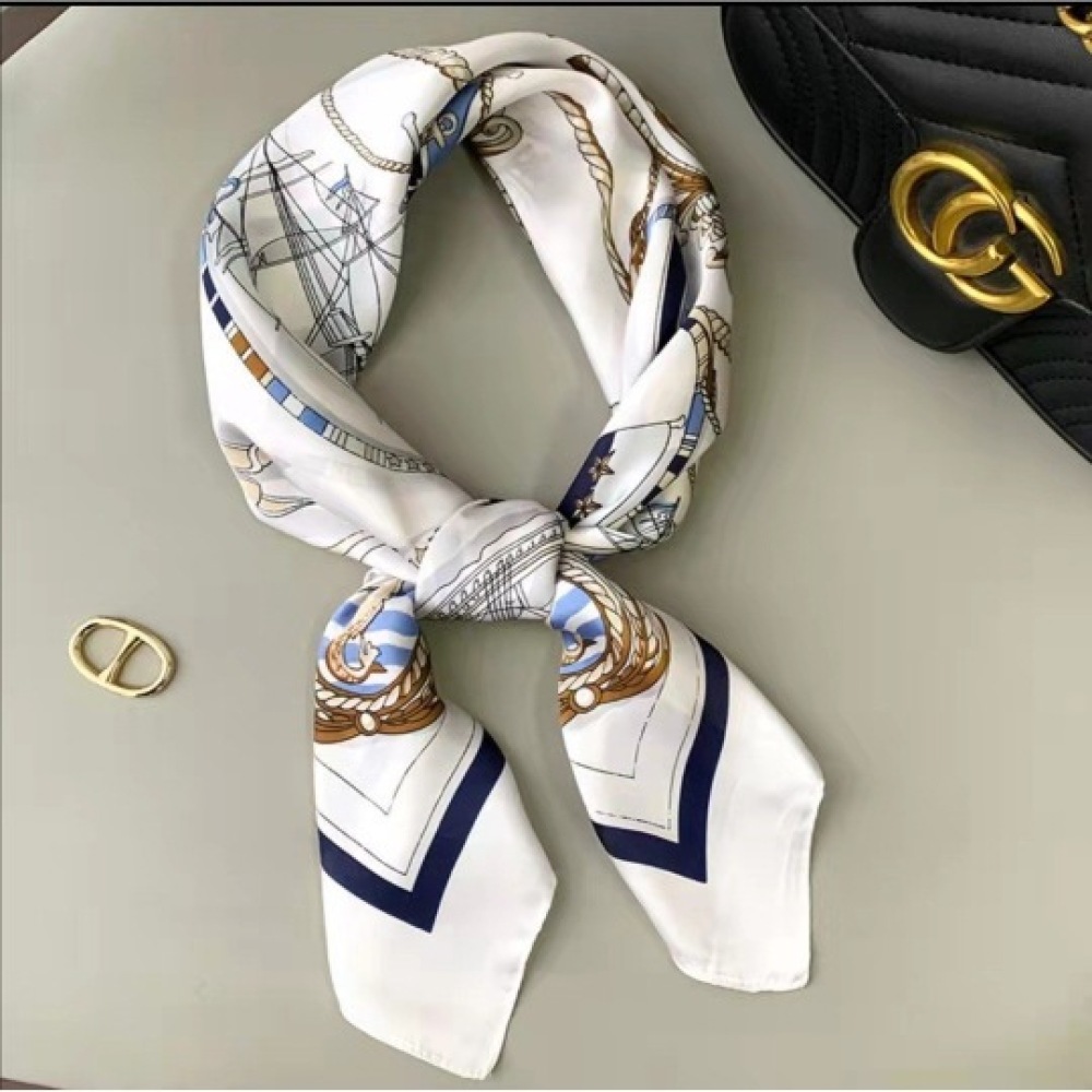 Vintage Fashion Hijab - ผ้าพันคอแฟชั่นผู้หญิงปี 2026 ผ้าพันคอทรงสี่เหลี่ยมเนื้อผ้าคล้ายผ้าไหมซาติน ผ้าคลุมศีรษะหรูหรา ผ้าพันคอเนื้อนุ่มลายวินเทจ ผ้าคลุมไหล่ขนาดเล็กสำหรับสุภาพสตรี