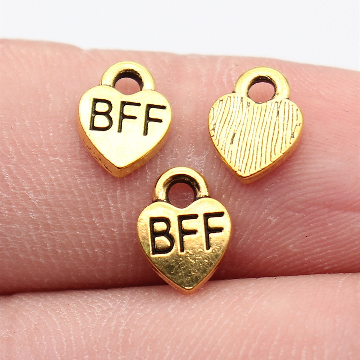 Vintage Fashion Tags - 40 ชิ้น 9.3x7 มม. สีทองโบราณ Bff