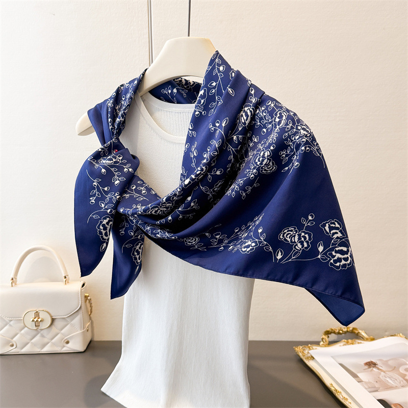 ผ้าพันคอสี่เหลี่ยมหรูหราสไตล์ว - Vintage Fashion Hijab บทวิจารณ์และราคา