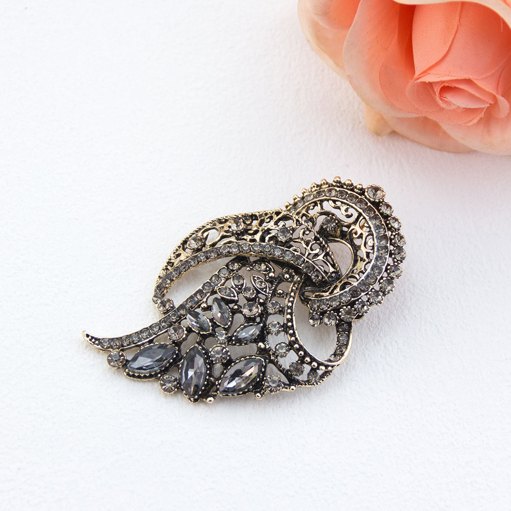 เข็มกลัดคริสตัลสีเทาสไตล์วินเท - Vintage Fashion Hijab บทวิจารณ์และราคา